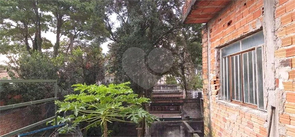 Terreno ou imóvel para renda.