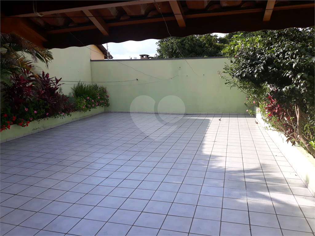 CASA TÉRREA A VENDA NO JAÇANÃ - TERRENO 10 X 38 E ÁREA ÚTIL 140 M2