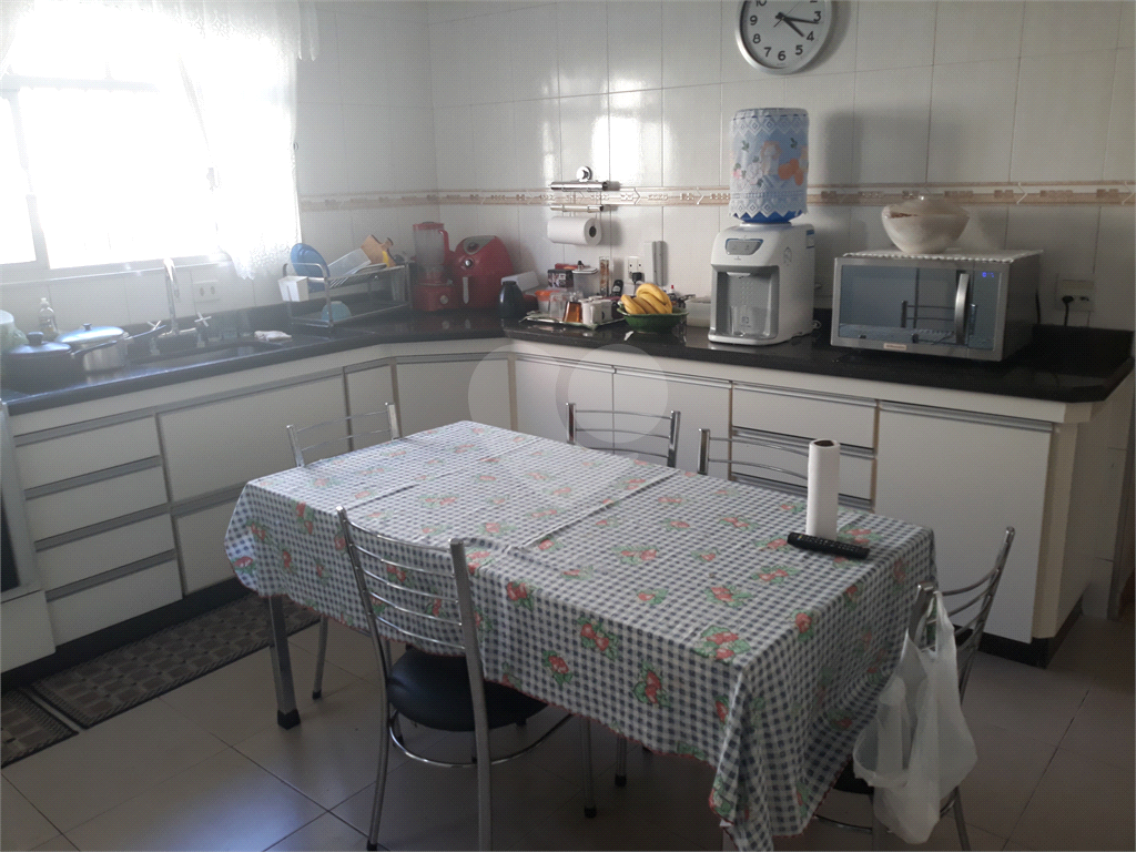 CASA TÉRREA A VENDA NO JAÇANÃ - TERRENO 10 X 38 E ÁREA ÚTIL 140 M2
