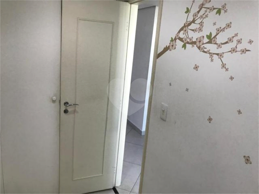 Sala Comercial Reformada em Moema Pássaros 
