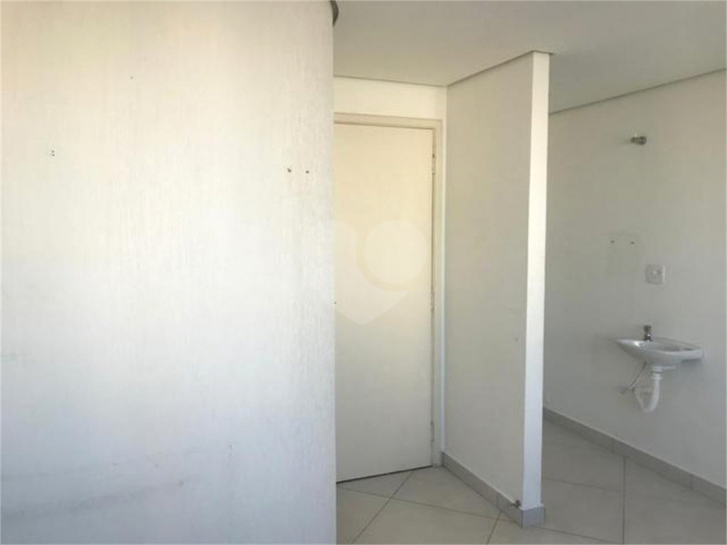 Sala Comercial Reformada em Moema Pássaros 