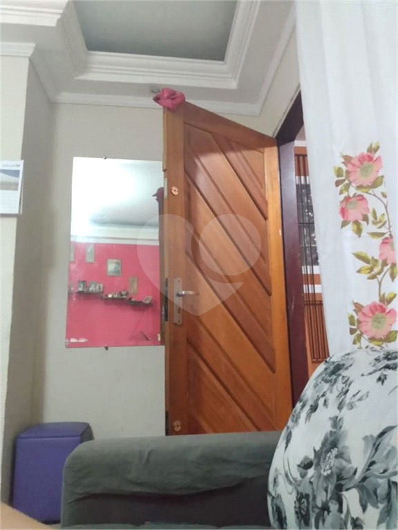 CASA A VENDA NO PARQUE EDU CHAVES - 2 SUÍTES E 1 VAGA DE GARAGEM