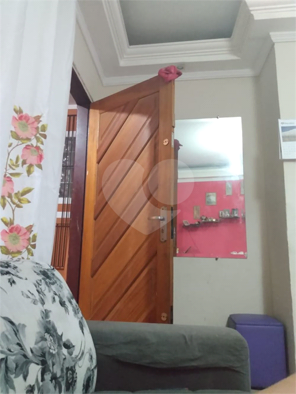CASA A VENDA NO PARQUE EDU CHAVES - 2 SUÍTES E 1 VAGA DE GARAGEM