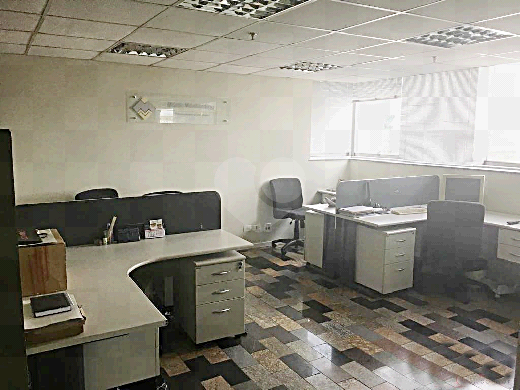 DUAS salas comerciais em Santana integradas com 100m²  5 minutos a pé para o Metrô