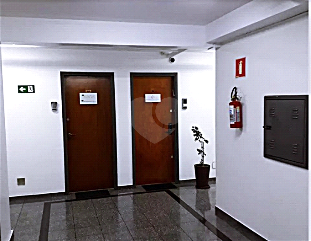 DUAS salas comerciais em Santana integradas. 5 minutos a pé do Metrô