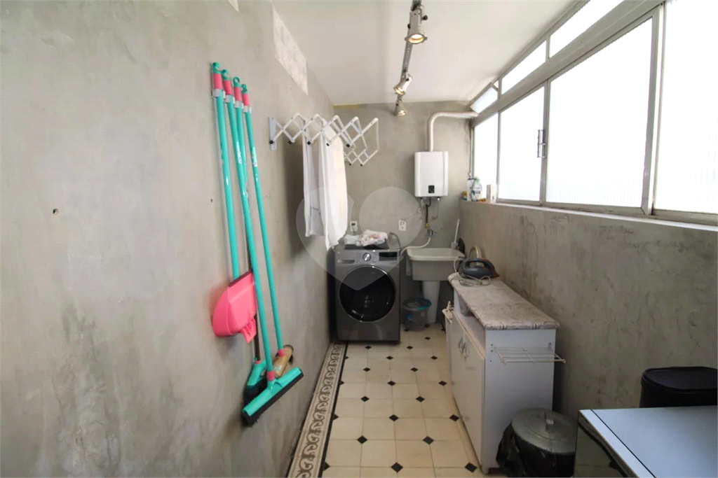 Apartamento a Venda Santana 2 dormitórios, sendo 1 suíte e 1 vaga de garagem  