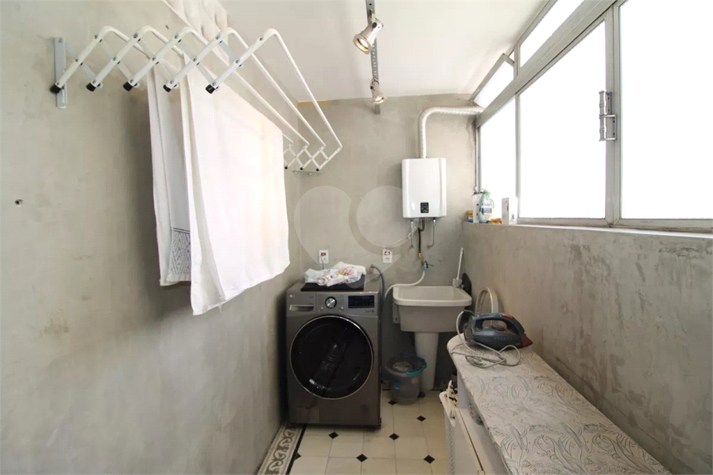 Apartamento a Venda Santana 2 dormitórios, sendo 1 suíte e 1 vaga de garagem  