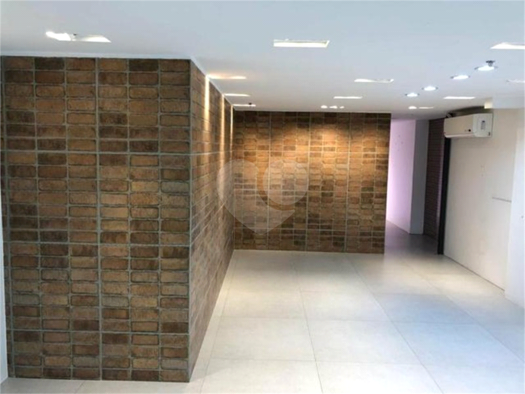 Sala Comercial em Várzea da Barra Funda