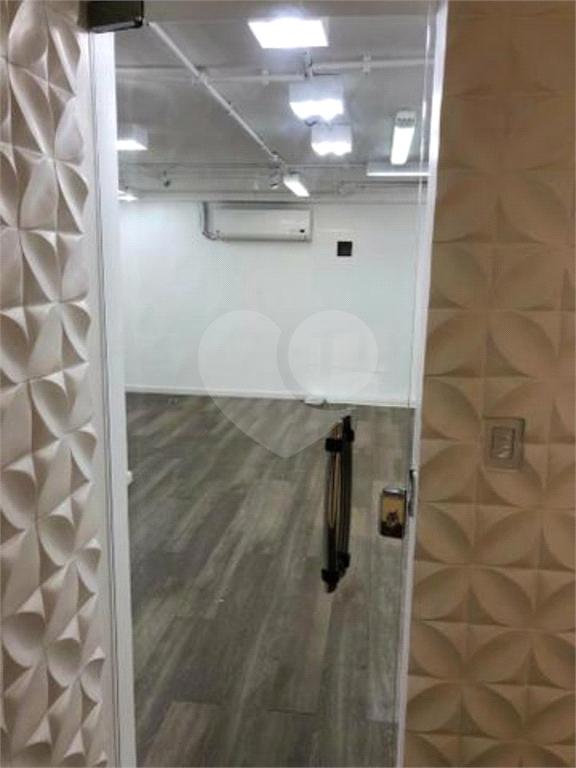 Sala Comercial em Várzea da Barra Funda