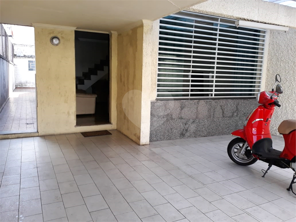 Sobrado à venda com 3 quartos, 150m² - Foto 2