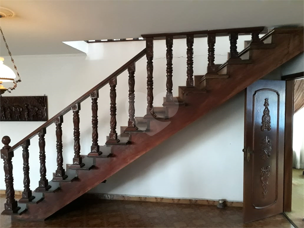 Prédio comercial e excelente estrutura e localização!!!!!!