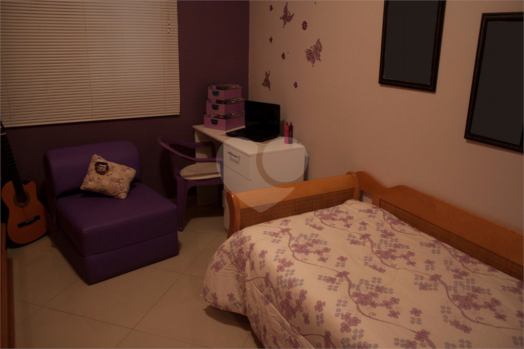 APARTAMENTO em VILA ROSÁLIA
