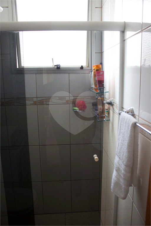 APARTAMENTO em VILA ROSÁLIA