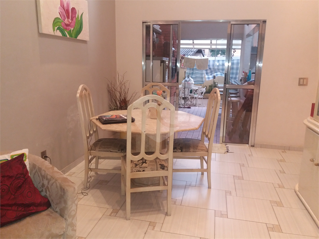 RESIDENCIA PROXIMA A ATALIBA LEONEL