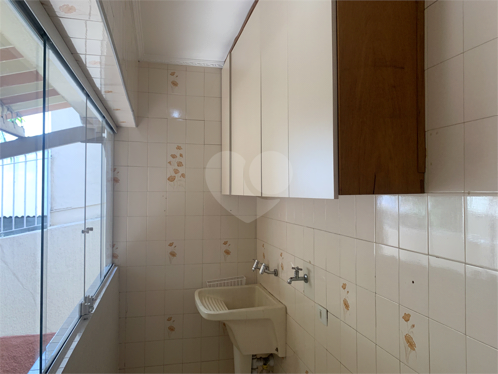 Sobrado á Venda ou Locação