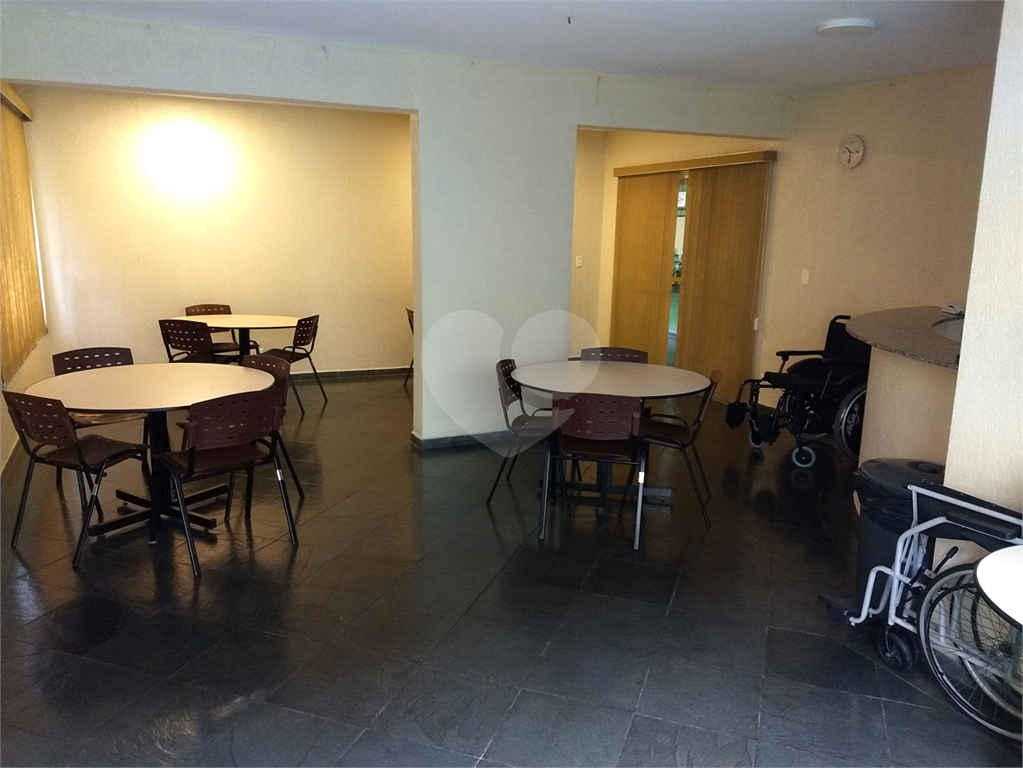 Vende-se Apto de 02 dorms e vaga - IMIRIM Zona Norte