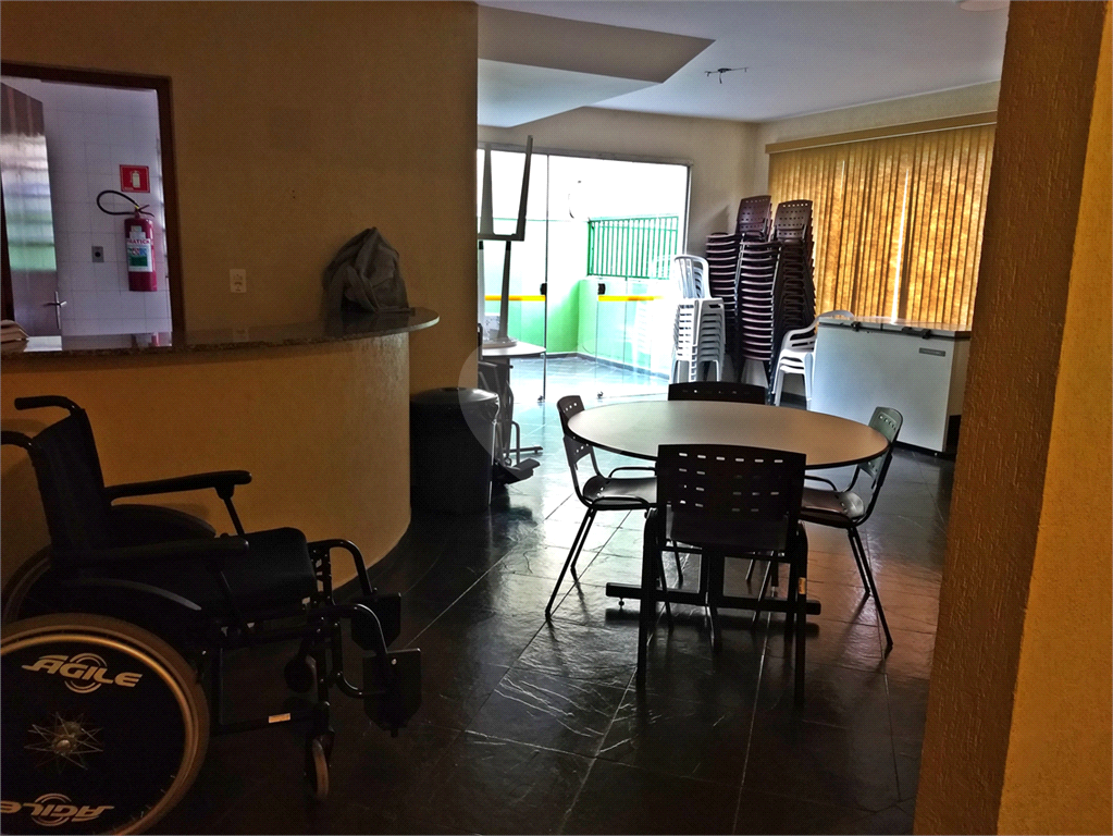 Vende-se Apto de 02 dorms e vaga - IMIRIM Zona Norte