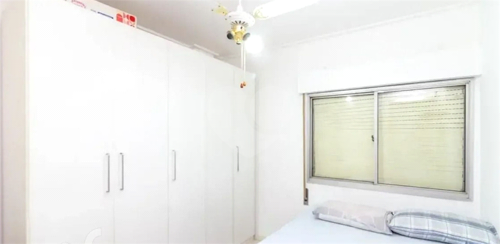 APARTAMENTO em MOEMA