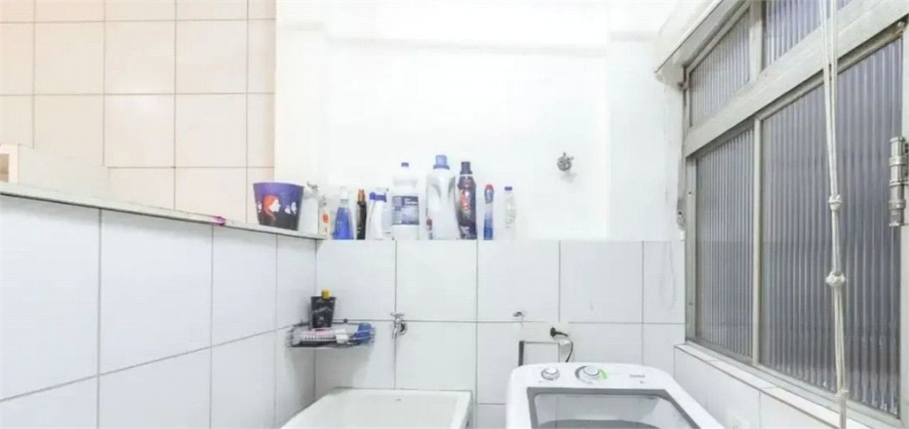 APARTAMENTO em MOEMA