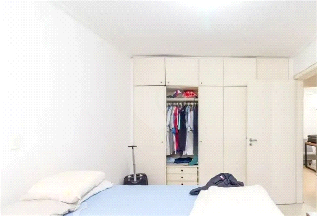 APARTAMENTO em MOEMA