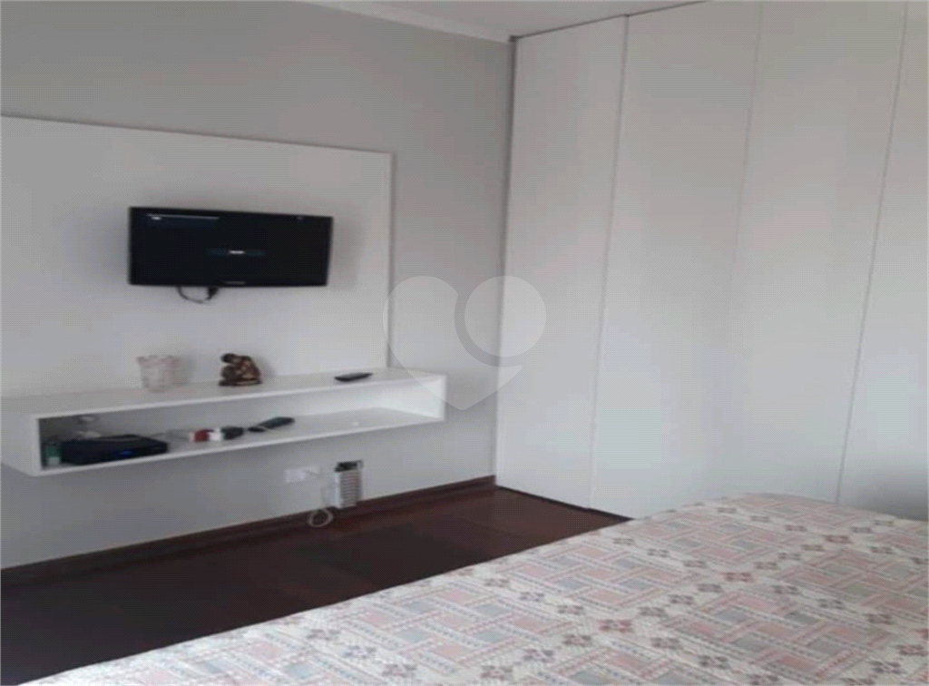 Casa à venda com 4 quartos, 200m² - Foto 6