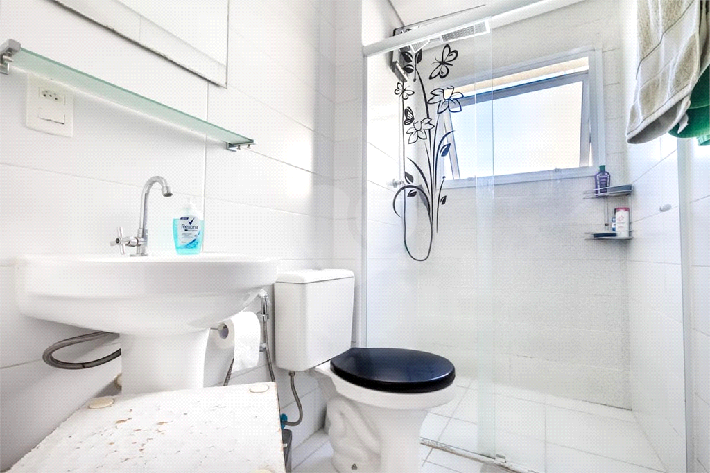 APARTAMENTO em CENTRO