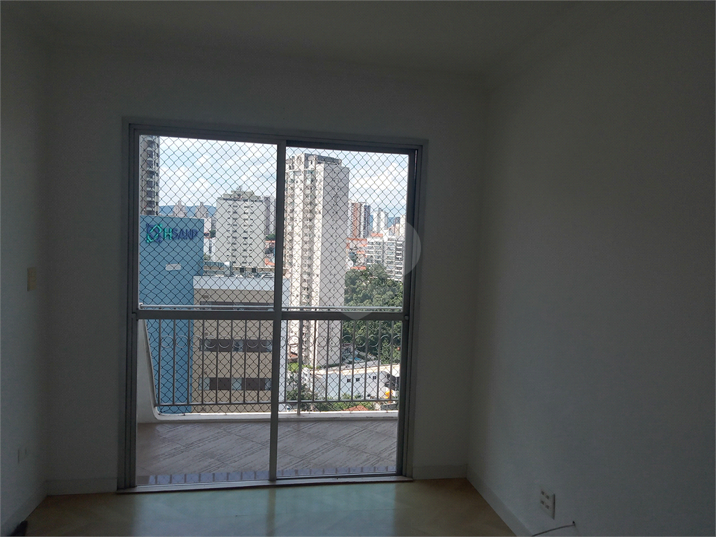 Apartamento em Santana
