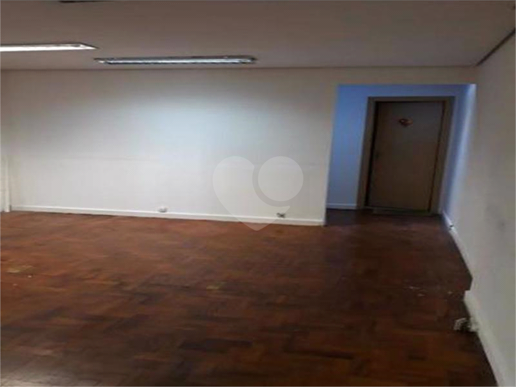 Sala Comercial no Centro