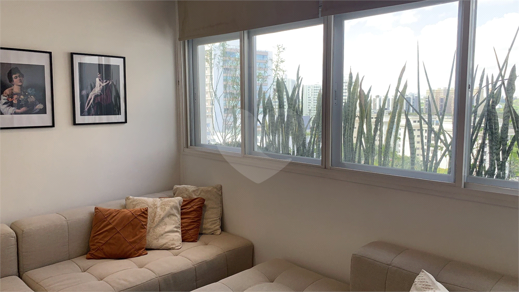 APARTAMENTO À VENDA NO ALTO DA LAPA