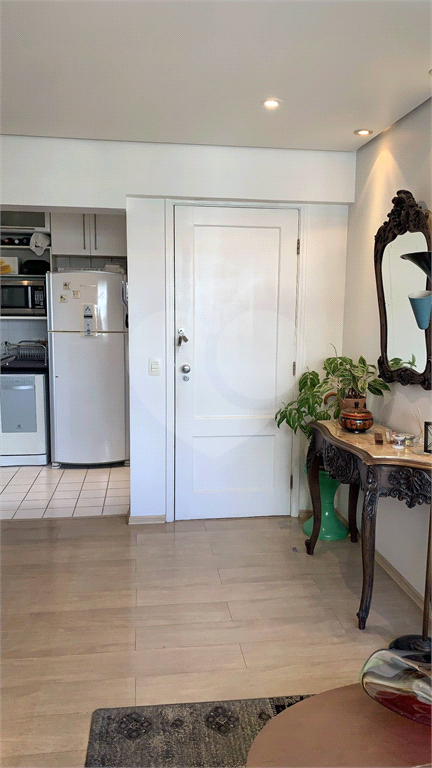 APARTAMENTO À VENDA NO ALTO DA LAPA