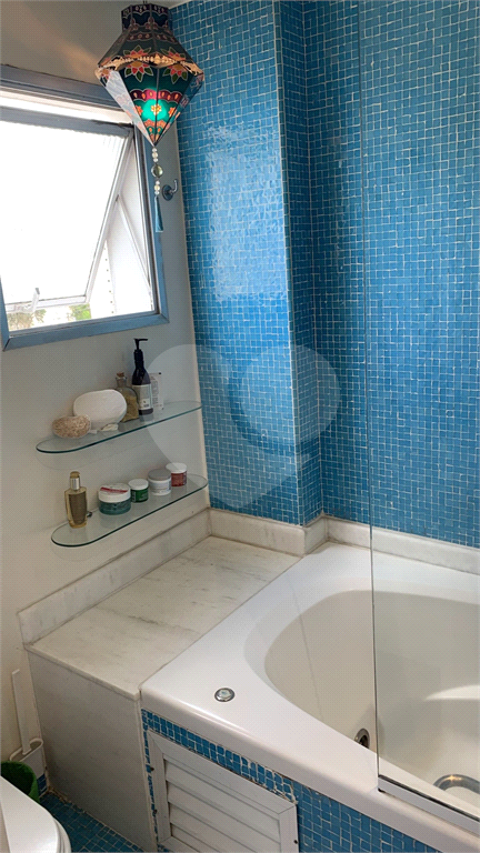 APARTAMENTO À VENDA NO ALTO DA LAPA