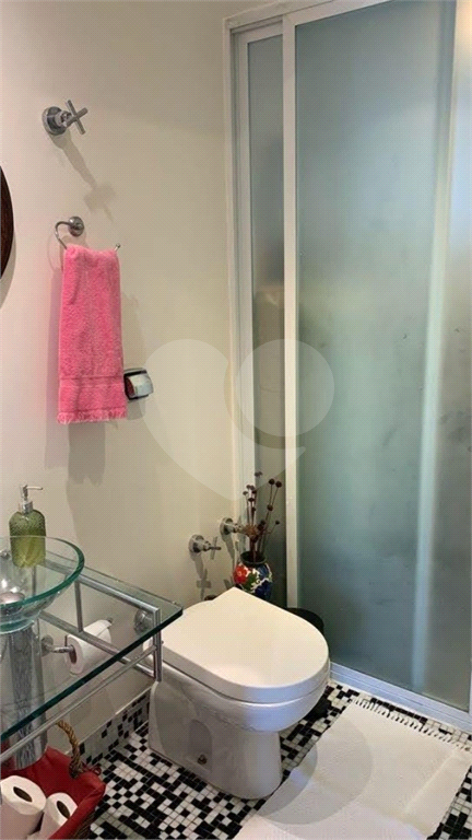 APARTAMENTO À VENDA NO ALTO DA LAPA