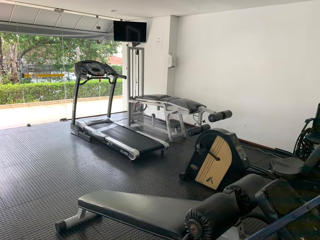 APARTAMENTO À VENDA NO ALTO DA LAPA