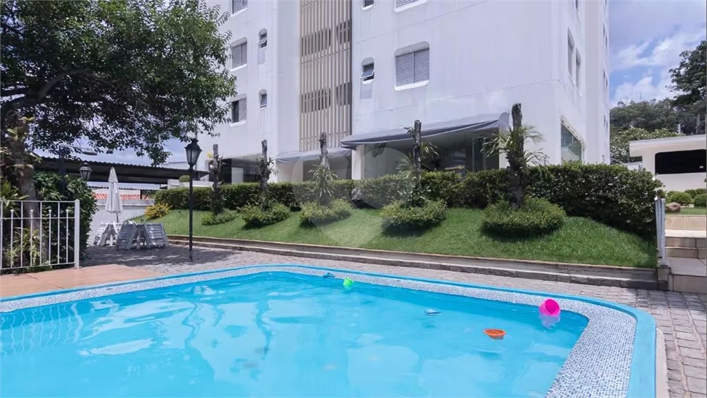 APARTAMENTO À VENDA NO ALTO DA LAPA