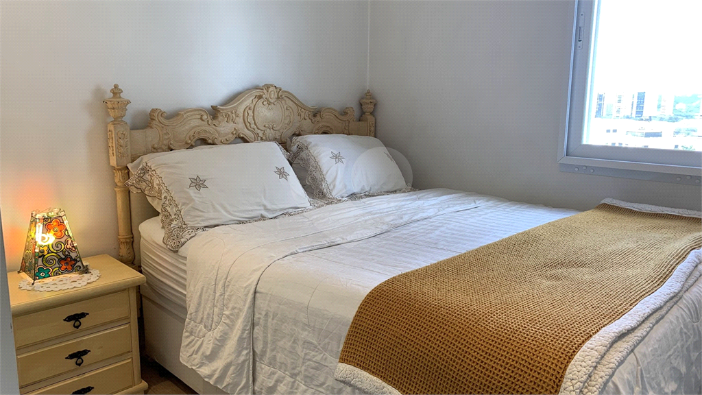 APARTAMENTO À VENDA NO ALTO DA LAPA