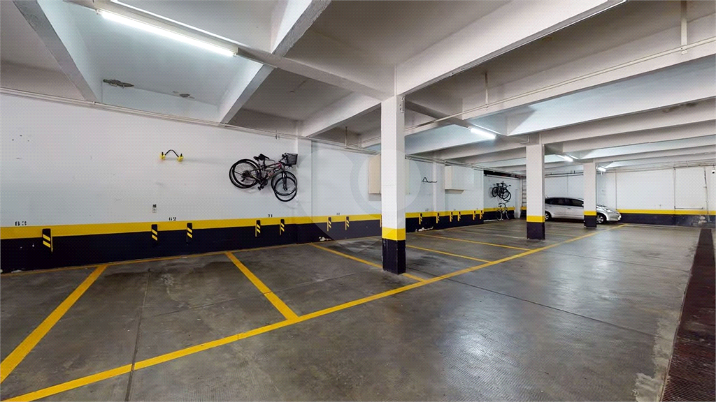 APARTAMENTO À VENDA NO ALTO DA LAPA