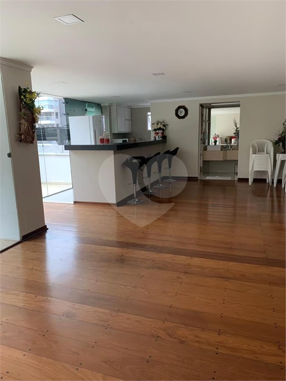 APARTAMENTO À VENDA NO ALTO DA LAPA