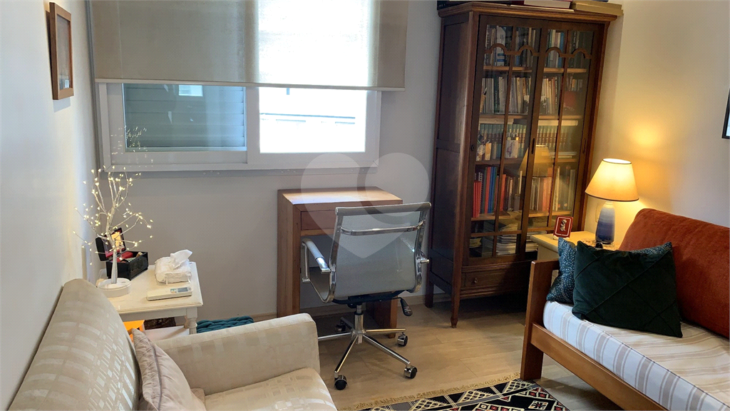 APARTAMENTO À VENDA NO ALTO DA LAPA