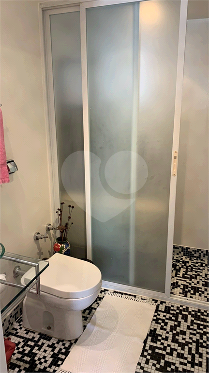 APARTAMENTO À VENDA NO ALTO DA LAPA