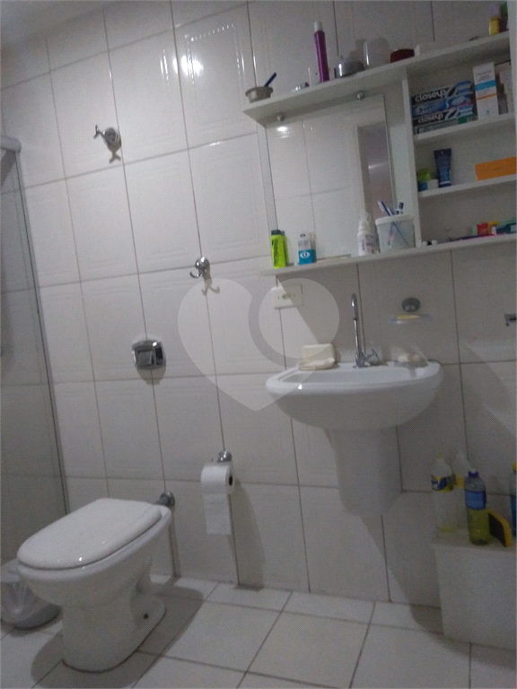 Espaçoso Sobrado no Bairro do Limão Z/N 