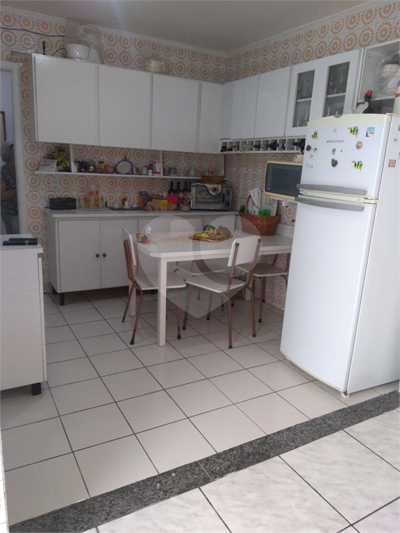 Espaçoso Sobrado no Bairro do Limão Z/N 