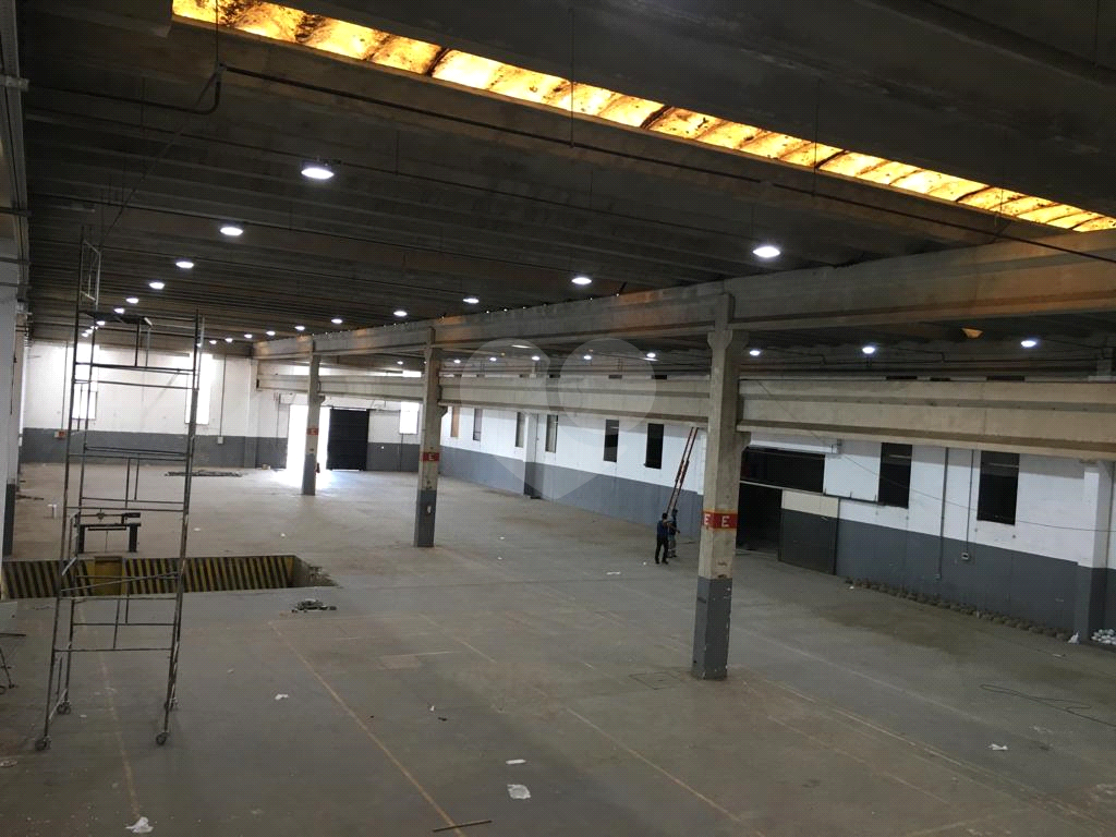 Depósito-Galpão-Armazém à venda e aluguel, 2382m² - Foto 3