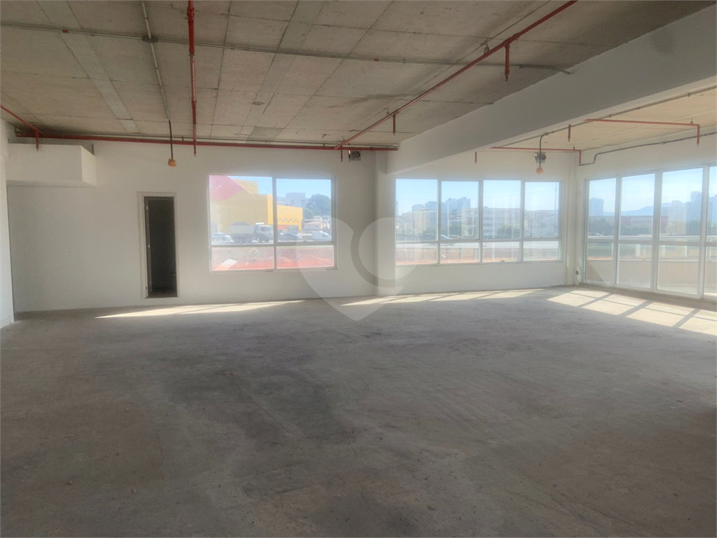Salas Comercial ALPHAVILLE