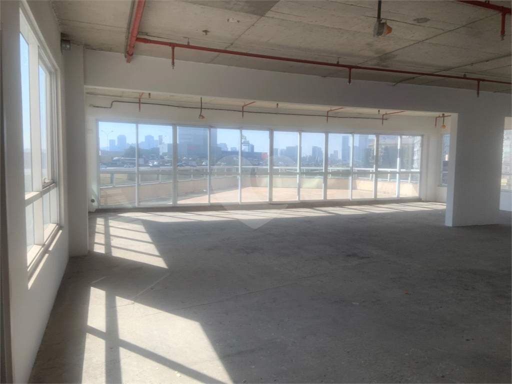 Salas Comercial ALPHAVILLE