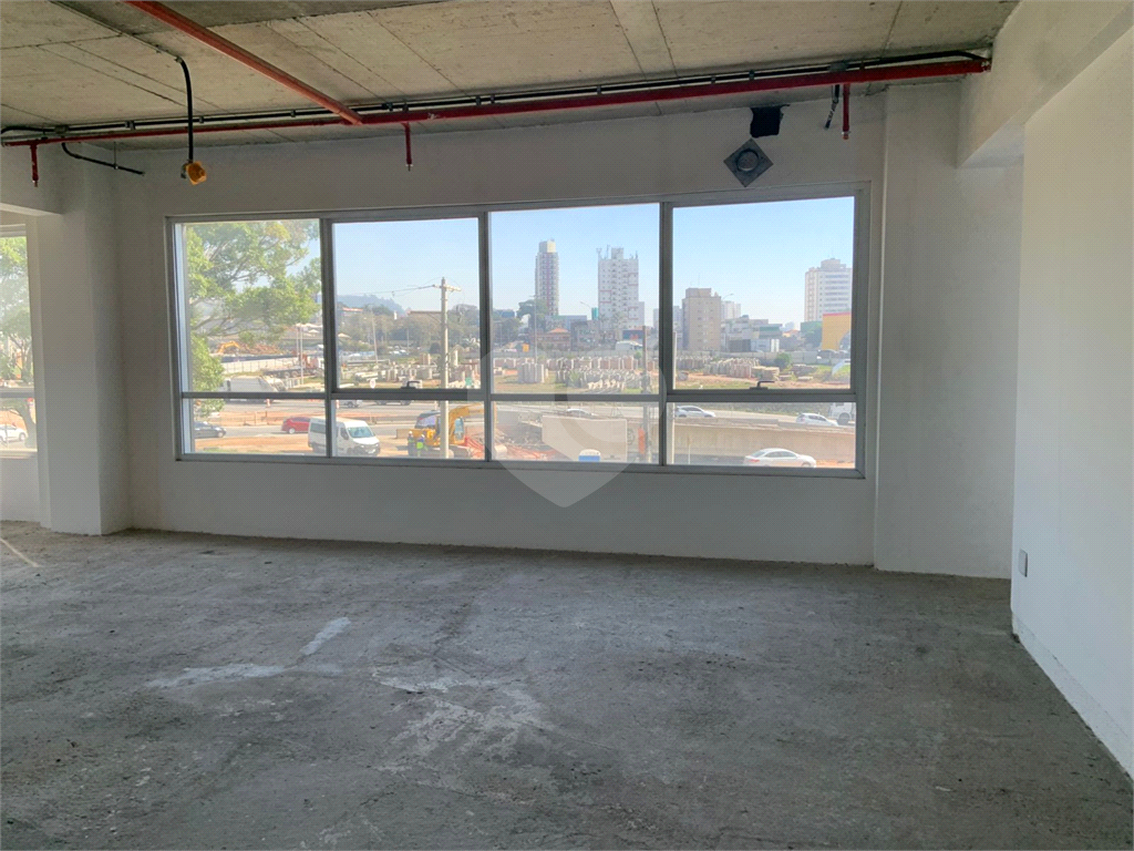 Salas Comercial ALPHAVILLE