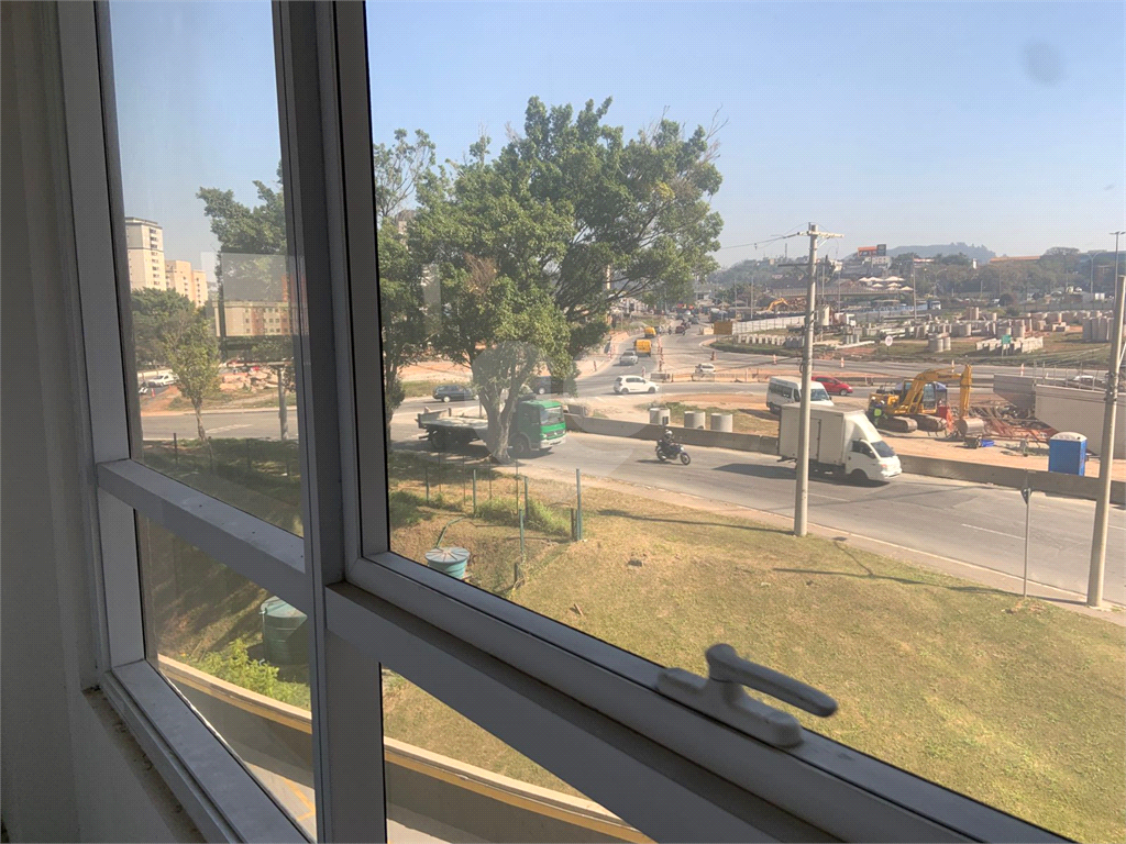 Salas Comercial ALPHAVILLE