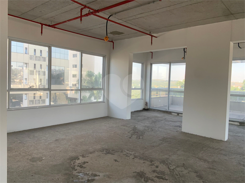 Salas Comercial ALPHAVILLE