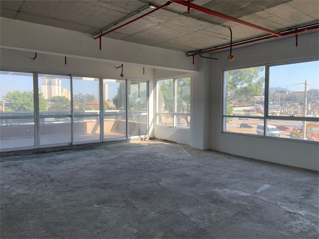 Salas Comercial ALPHAVILLE