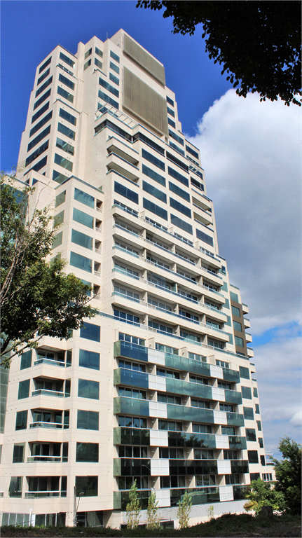 Salas Comercial ALPHAVILLE