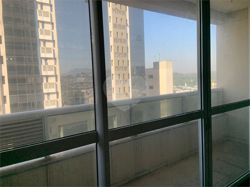 Salas Comercial ALPHAVILLE